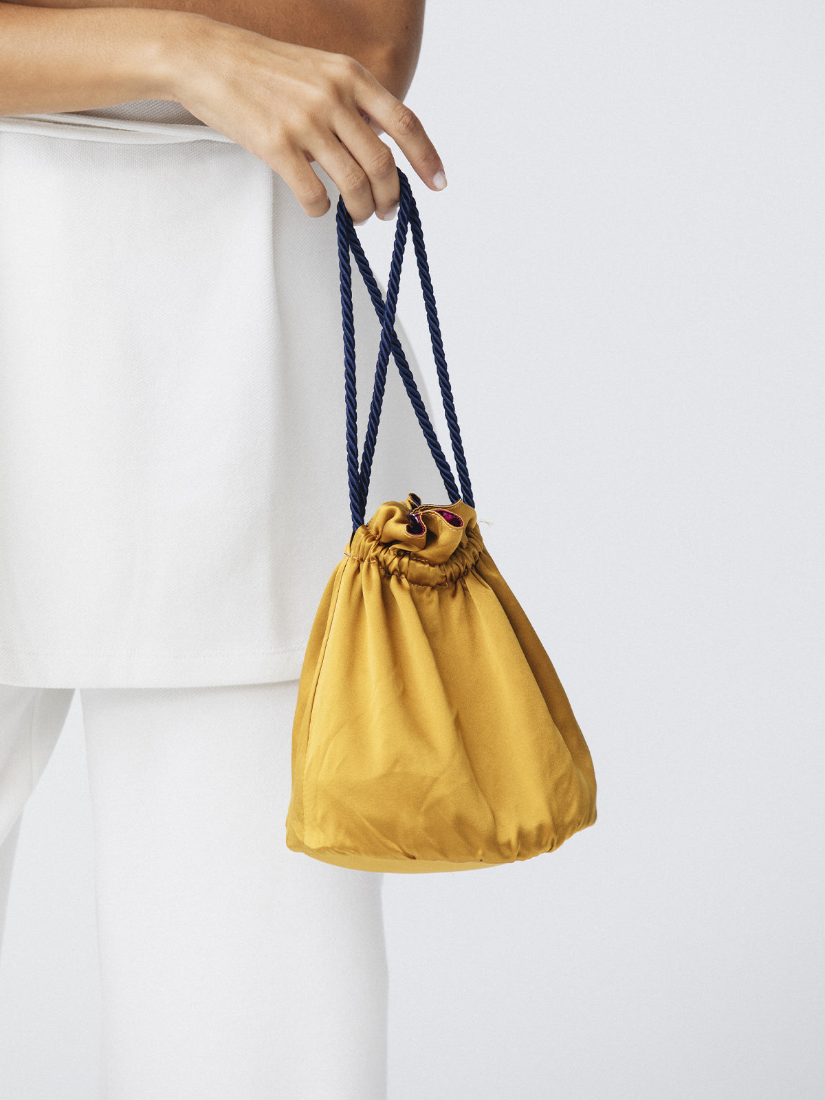 Rombos Bucket Bag 